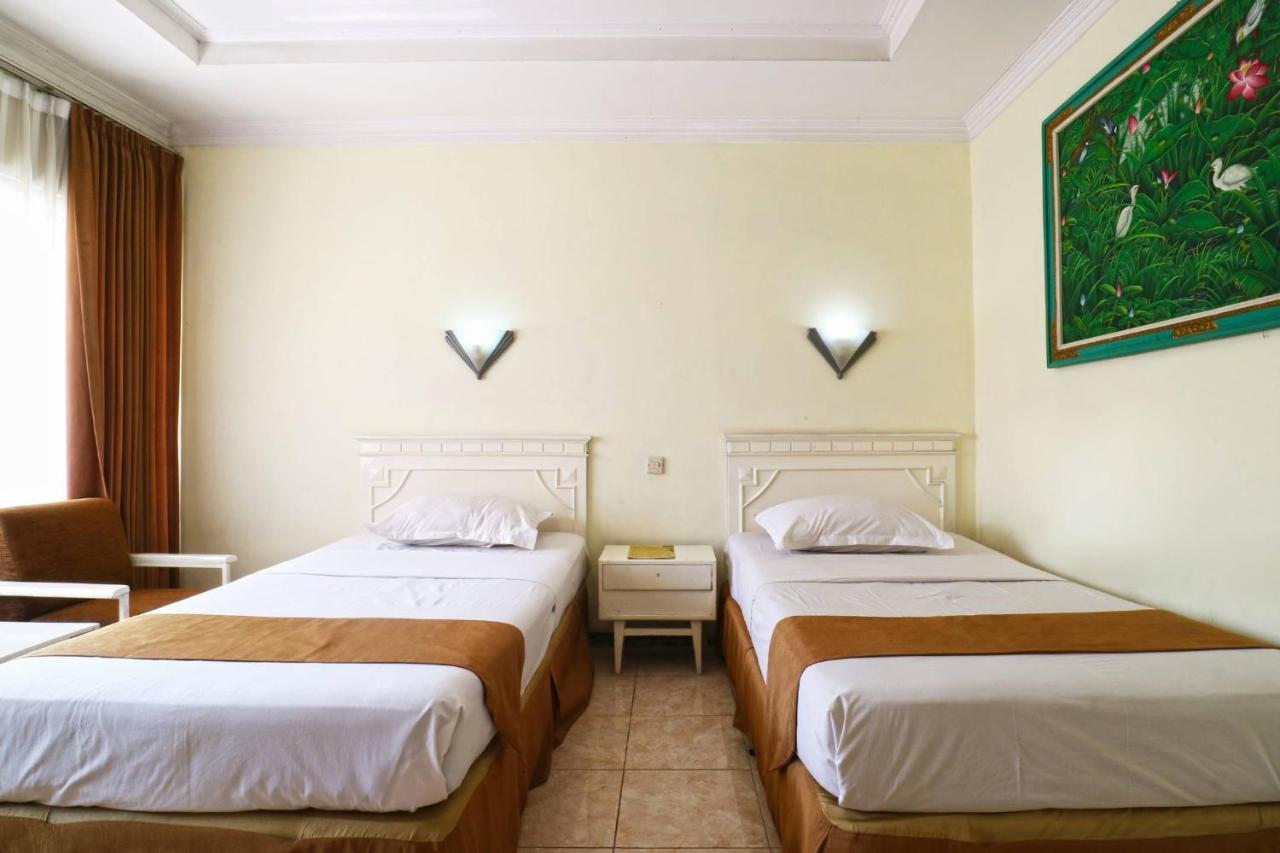 Hotel Tanjung Surabaja Zewnętrze zdjęcie
