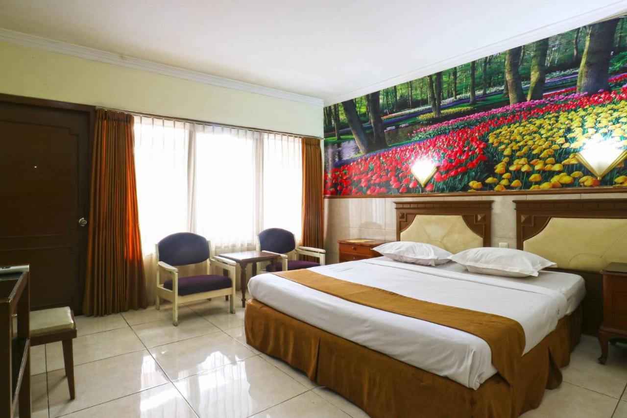 Hotel Tanjung Surabaja Zewnętrze zdjęcie