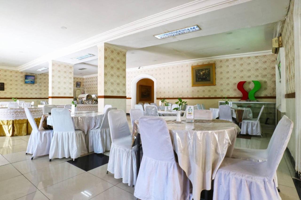 Hotel Tanjung Surabaja Zewnętrze zdjęcie