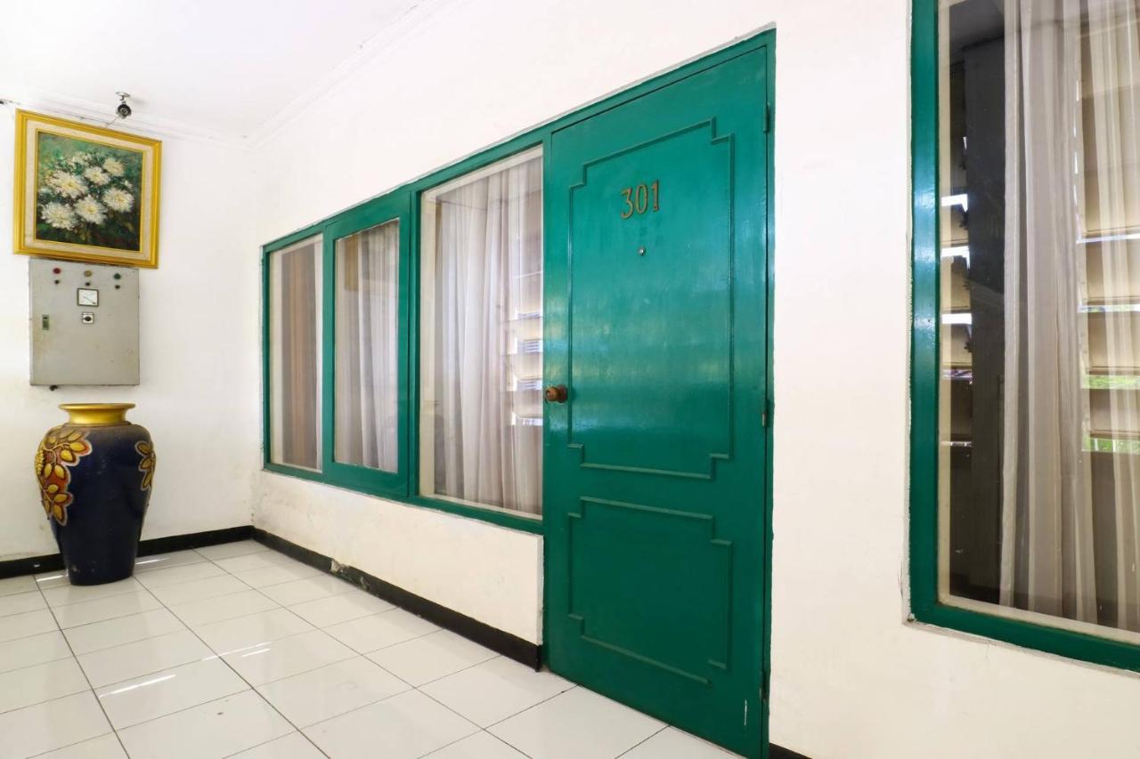 Hotel Tanjung Surabaja Zewnętrze zdjęcie